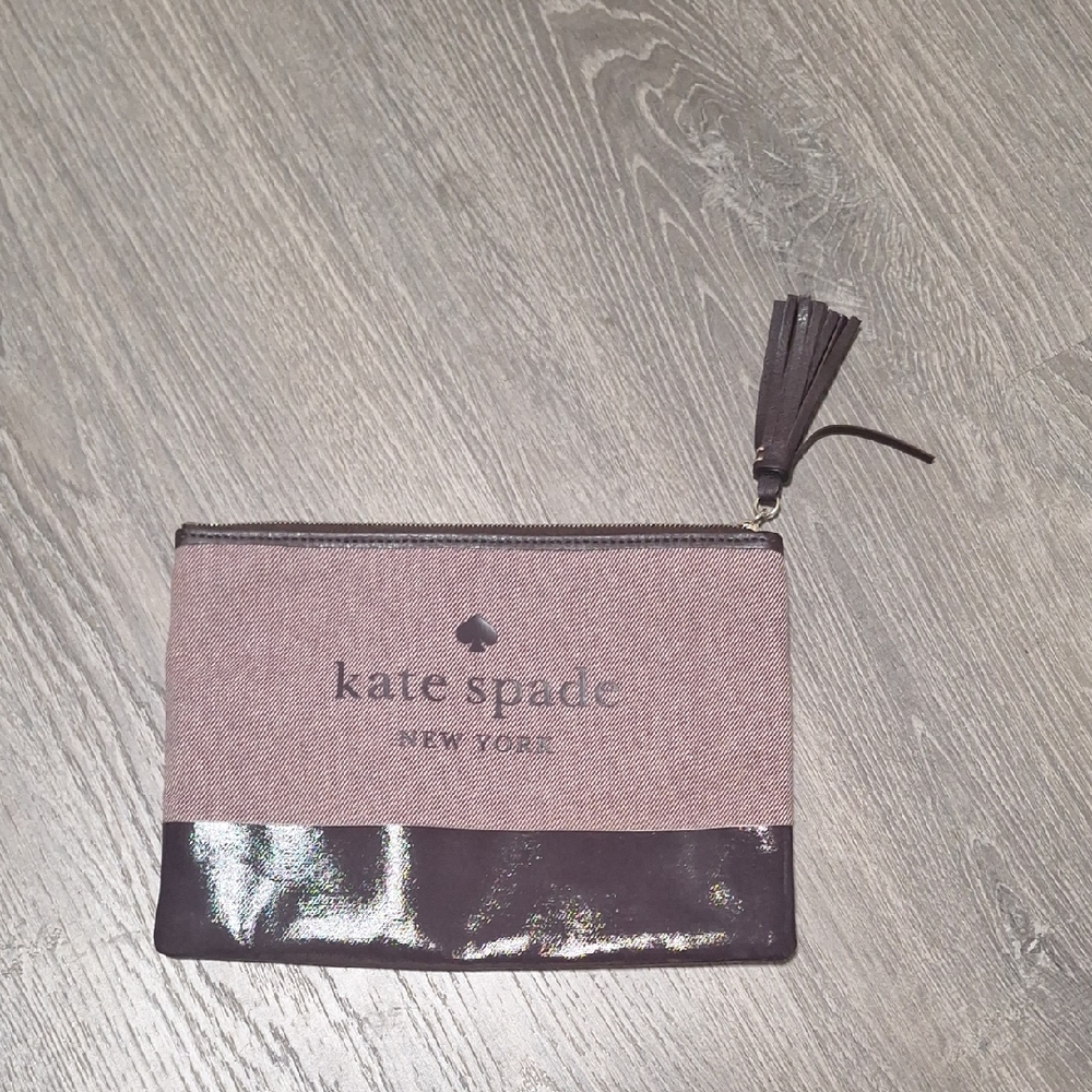 Kate Spade Ash Street Large Tassel Pouch – Deep Plum – NWOT